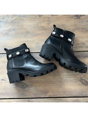 Sophia Taylor Chunky Ankle Boot Womens 8 Black Faux Leather Lug Sole